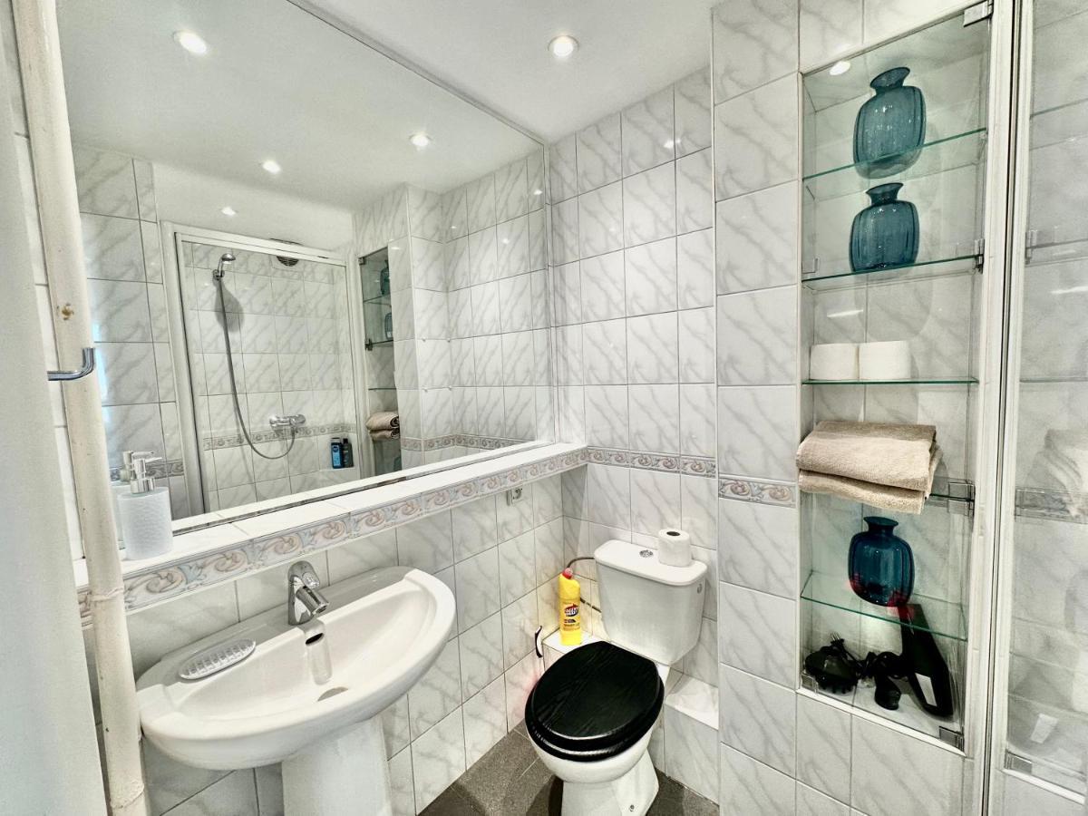 Super Apartament White Warszawa 2X Metro Scisle Centrum Wifi 300 Mbs New Exterior foto