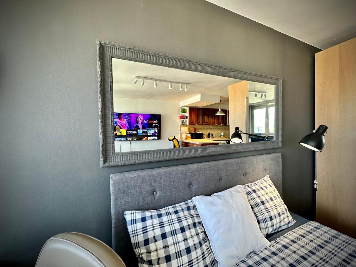 Super Apartament White Warszawa 2X Metro Scisle Centrum Wifi 300 Mbs New Exterior foto